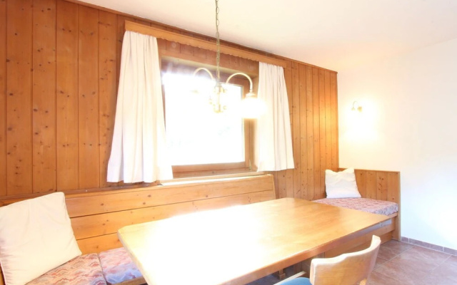 Welcoming Chalet near Ski Area in Westendorf