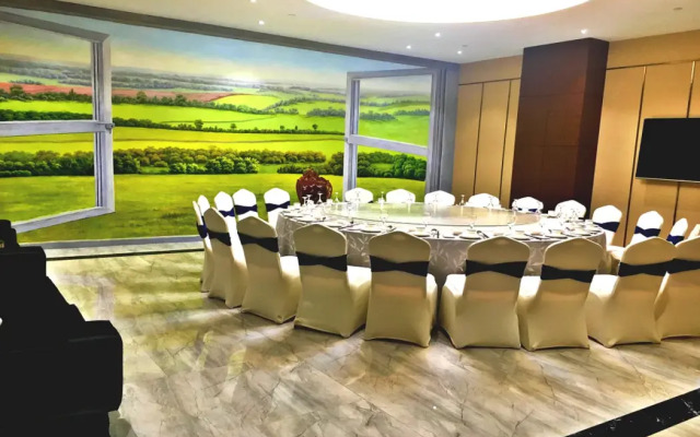 Ramada Plaza by Wyndham Changsha East