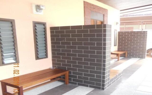 Thana Villa