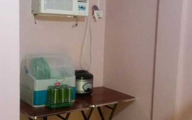 RMS Travellers Inn - Hostel