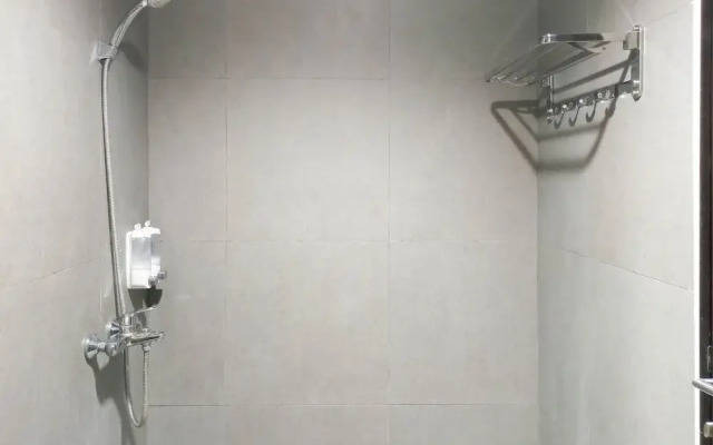 Luxury Studio At Patraland Amarta Apartment