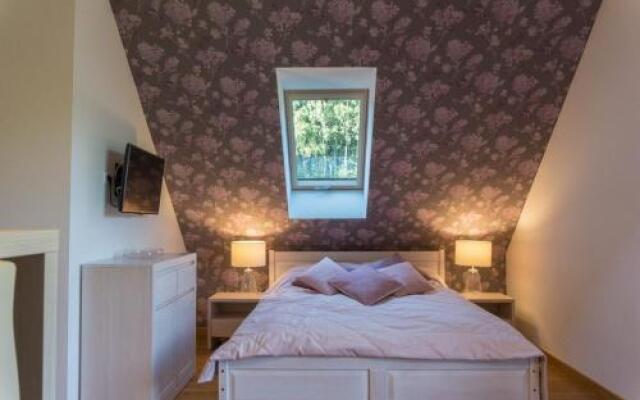 Pokoje Gościnne Na Jaskółczej