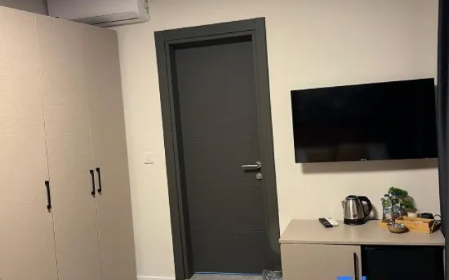 Zulu Suites