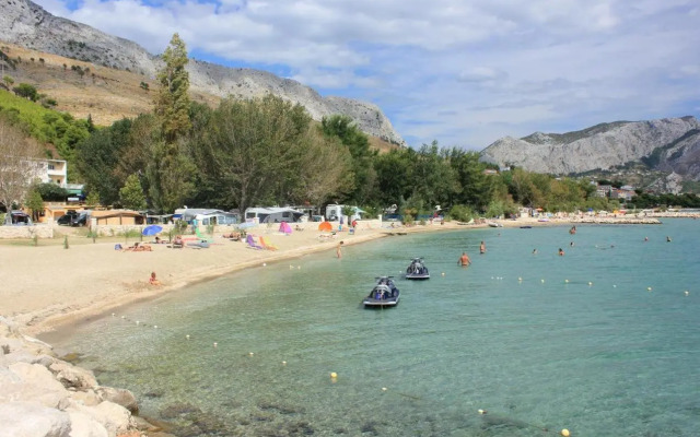 Apartments by the sea Duce, Omis - 945