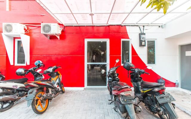 Wisma Cakung by OYO Rooms