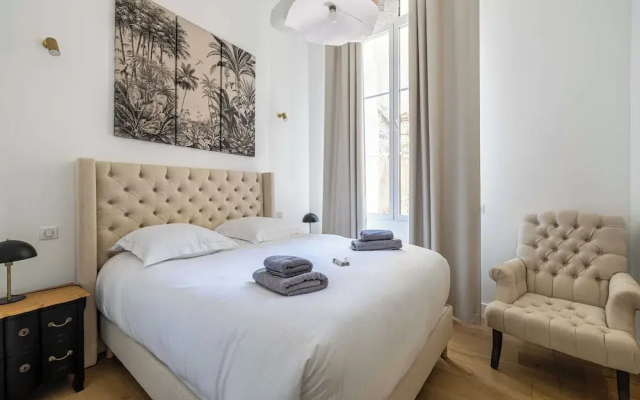 Luxury Renovated 4-room Apartment - rue Hoche - Bourgeois Building - Apartment in Cannes - Photo 5