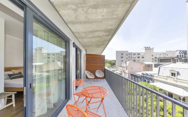 Studio With Large Balcony