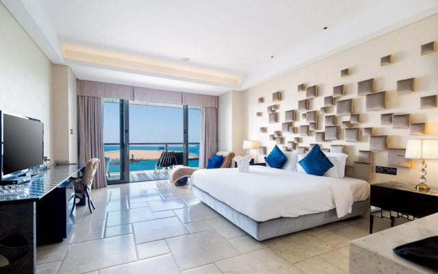 Yuejia Sea Apartment Phoenix Island