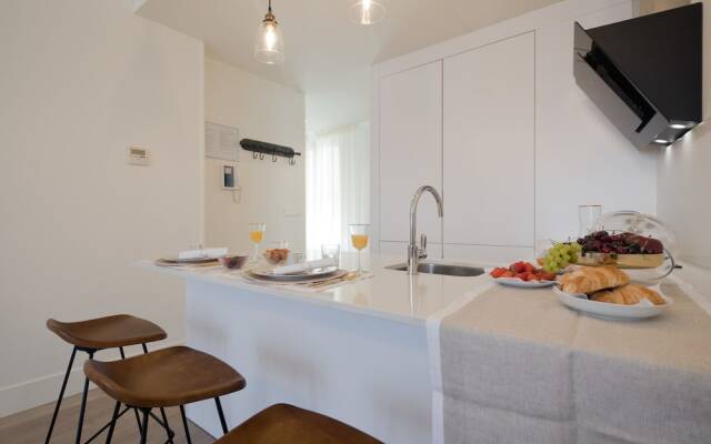 Granada Deluxe Apartments