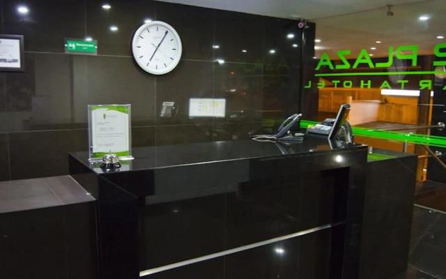 122 Plaza Apartahotel