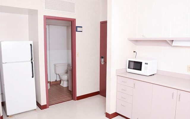 Residence & Conference Centre - Welland