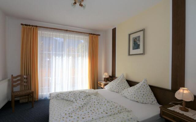 in Bichlbach with 1 bedrooms and 1 bathrooms