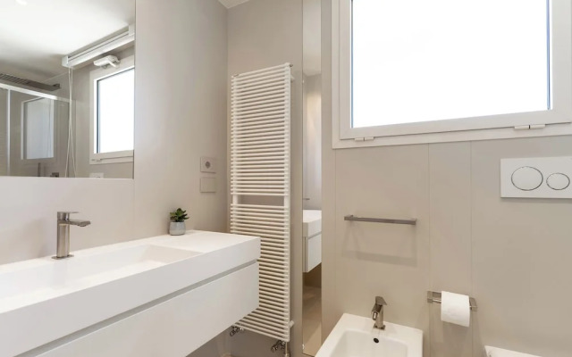 3239 Domina 55 by Perle di Puglia