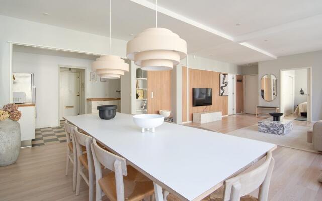 130 Sqm - Nyhavn/New Harbor Location - 150M To Metro