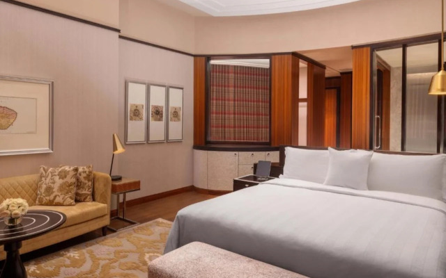ITC Ratnadipa, a Luxury Collection Hotel, Colombo