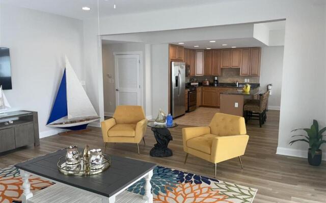Wc408 East Farragut Road, Unit 302