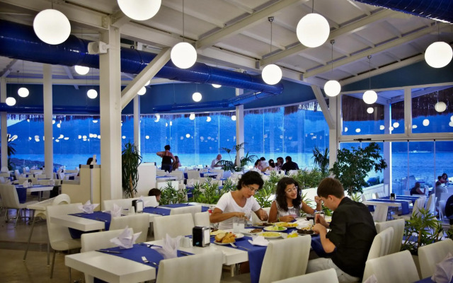 Bodrum Holiday Resort & Spa