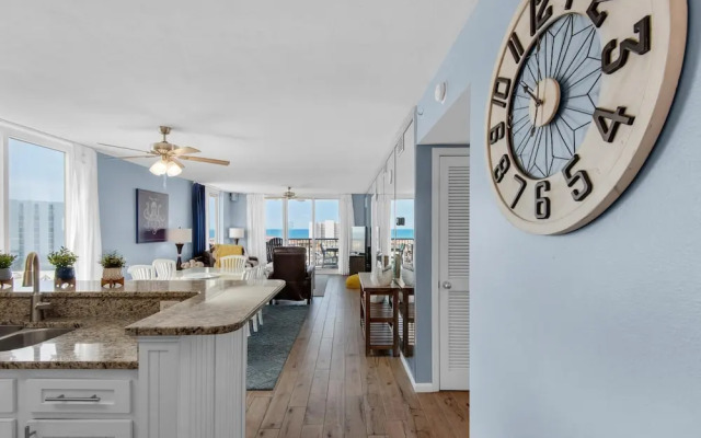 Pelican Beach Terrace 807