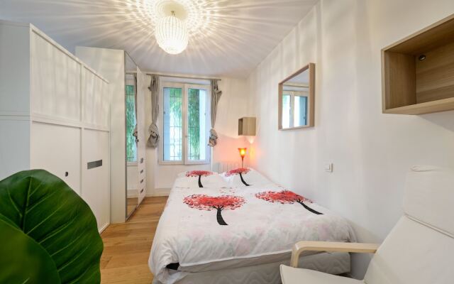 Beauty Accommodation For 4 People In Paris