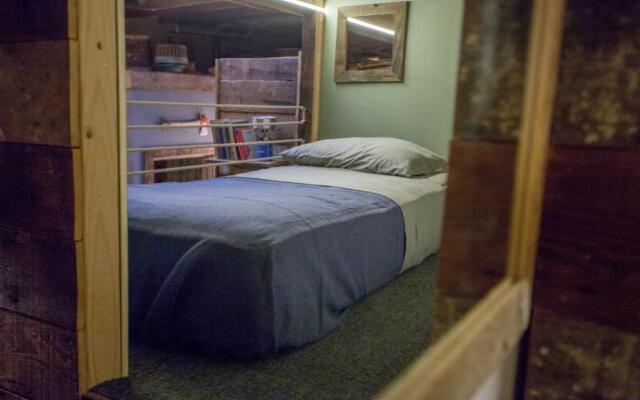 PodShare Los Feliz - Hostel