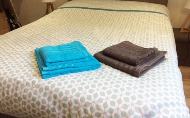 Studio in Castres, With Wifi