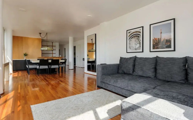 w Lovely 3BR w Fantastic Balcony in Condesa