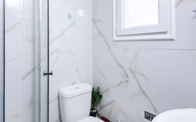 ---Ammira Mare--House near sea with pool