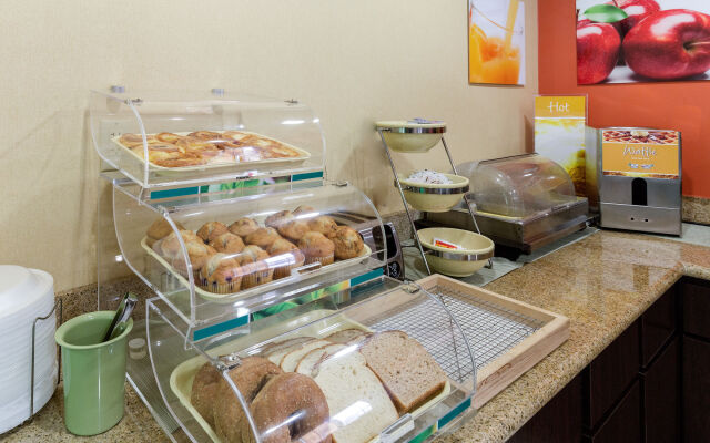 Quality Inn Baytown - Houston East