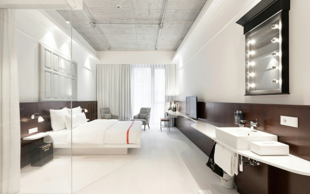 Ruby Louise Hotel Frankfurt - Image 5