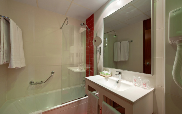 Climia Benidorm Plaza 4* Hotel