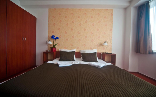 Canada Hotel