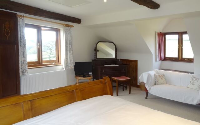 Jackdaws Cottage