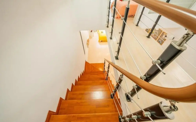 Shanghai Hills & Freshly Home Loft Retreat near NECC