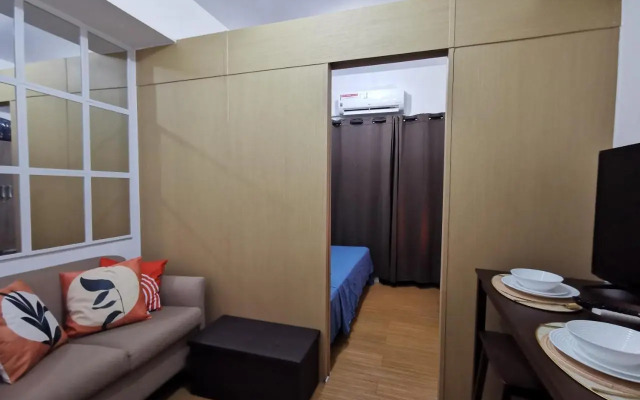Liam's Pad at grace residences