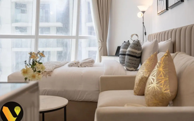 Vogue Elegance Court Tower Studio