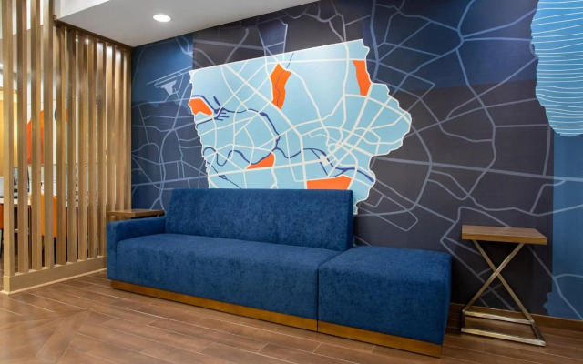Holiday Inn Express Hotel & Suites Clinton by IHG