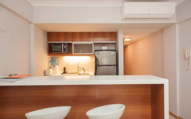 Beautiful and sunny studio by Sofacama