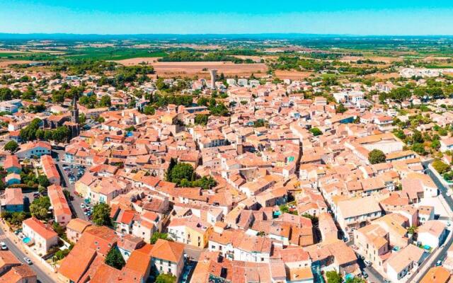 Charmant studio dans le centre historique de Vias