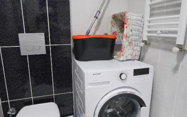 1-bedroom, nearby services, park, free wifi, free parking - SS4