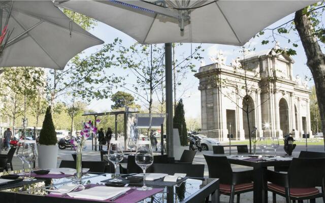 Hospes Puerta de Alcalá, a Member of Design Hotels