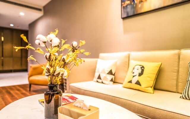 Suzhou Artrip Holiday Hotel