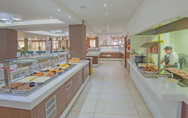 New Famagusta Hotel&Suites