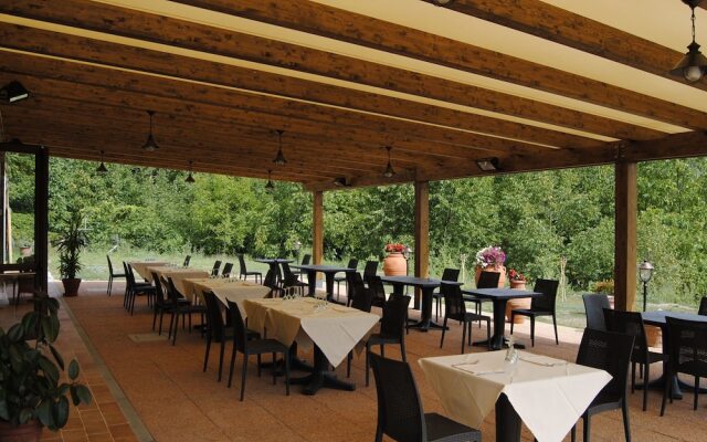 Scenic Home in Camporgiano With Swimming Pool