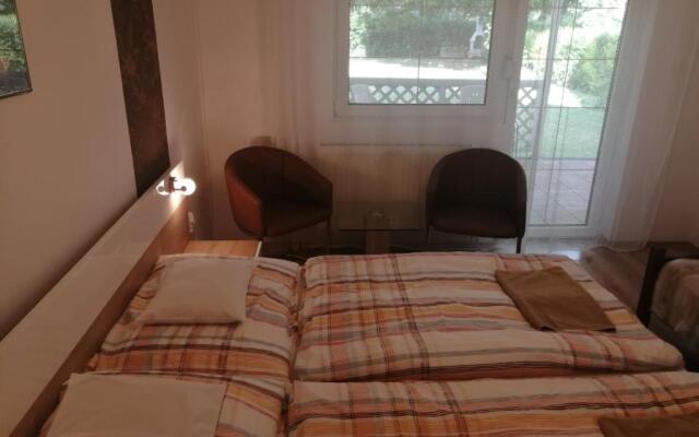 Anita Apartman