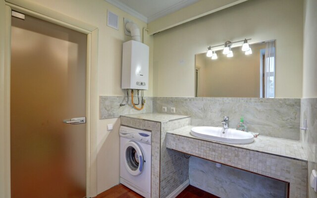 Apartments Millionnaya 11