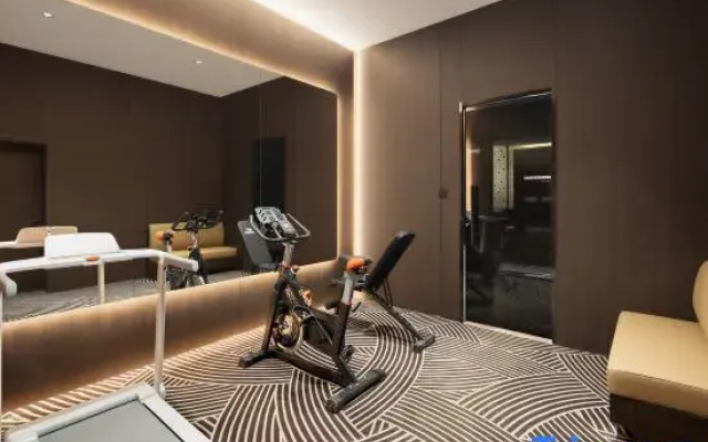 Moore Hotel (Shenyang Shengjing Hospital Huaxiang Branch)