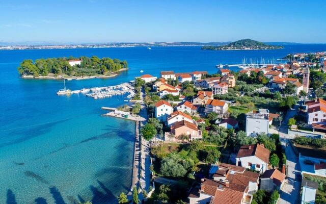 Sea View Apartment Milly, Nearby Beach Jaz
