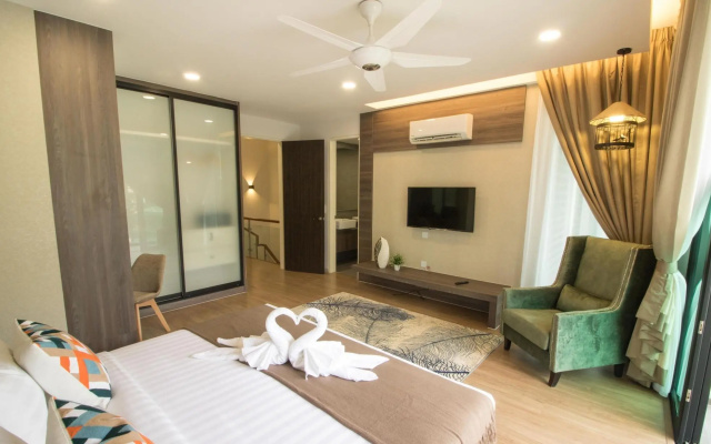 Tropical Villa Service Suite – Guest Rooms – Seri Kembangan