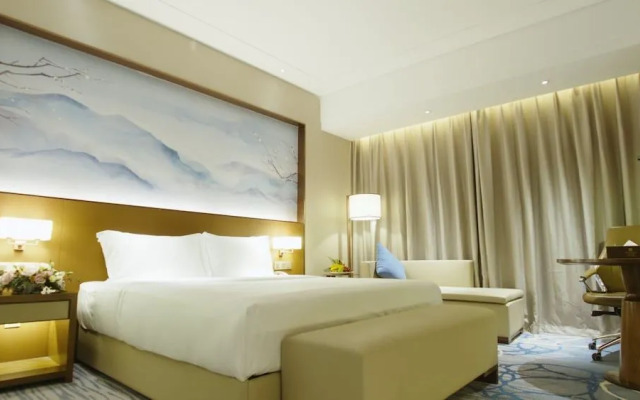 Wuhan Optics Valley Convention Hotel