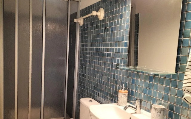 Large House Near Beach for 12